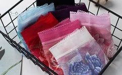 景甜被爆3部私密片遭出卖